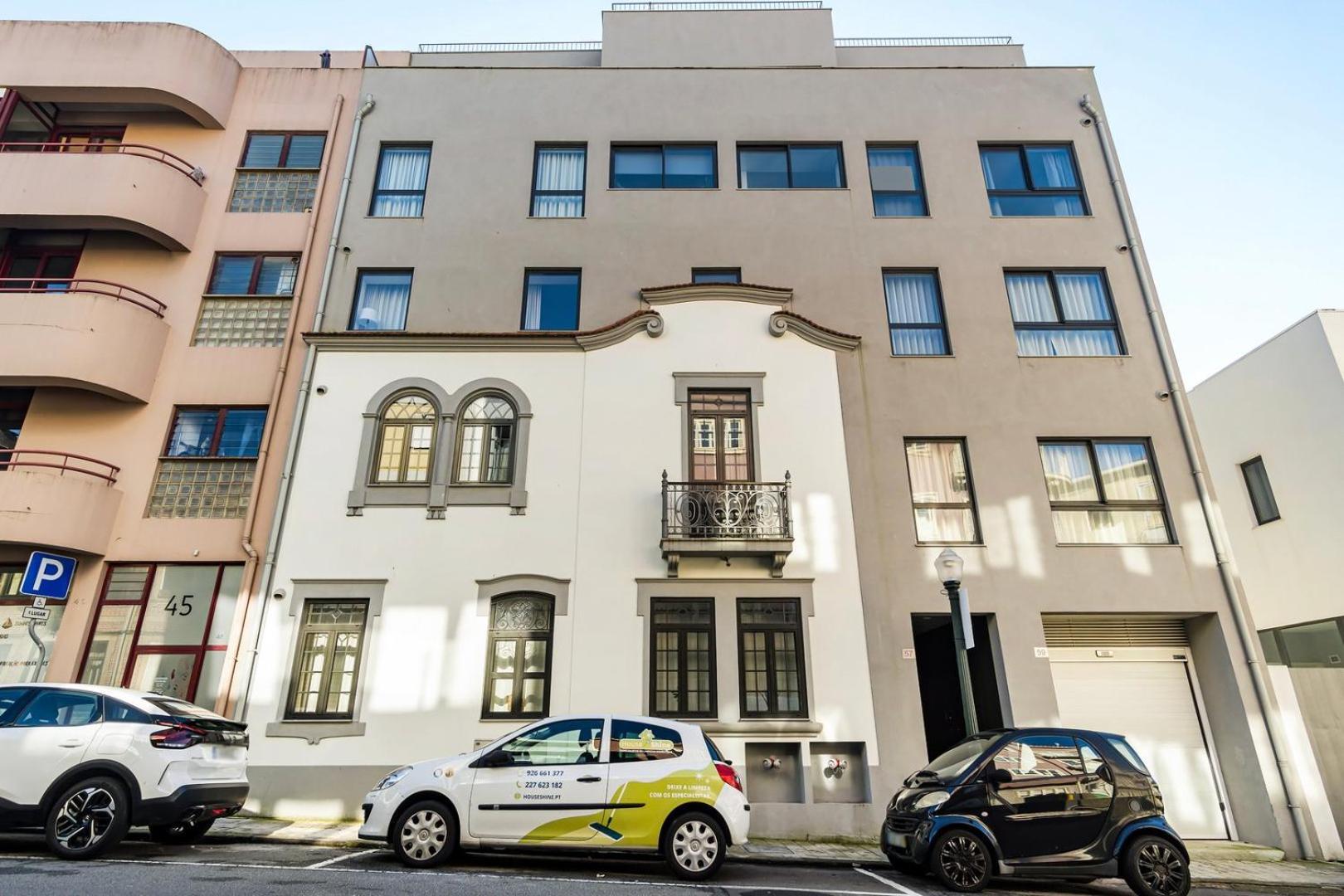 Guestready - A Secret Passage In Porto Apartment Exterior photo